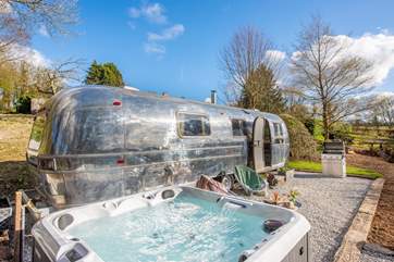 Bubbles and a barbecue are all provided.