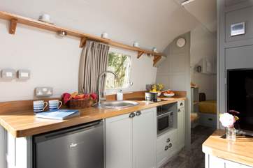 The small but oh so perfectly formed kitchen.