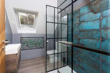The second en suite is a shower-room.