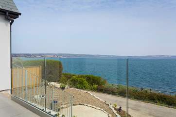 Below you will see a little access road which is shared with the neighbouring properties.