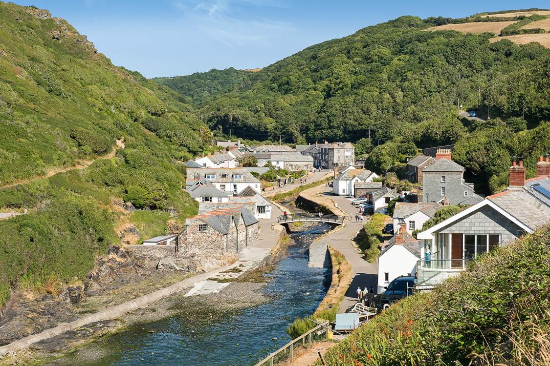 Spend some time in Boscastle with its sweet little harbour, shops and galleries and some great walks.