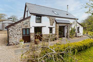 Welcome to Orchard Cottage.