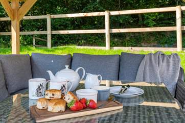 Afternoon tea, perfect.