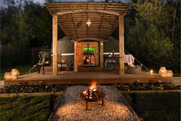 Cosy fire pit moments await.
