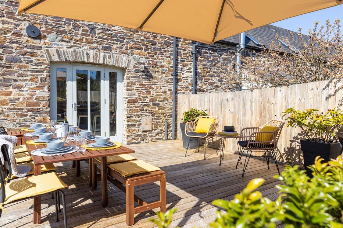 The outside space is a holiday dream.