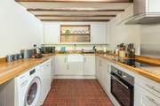 Large and spacious kitchen.