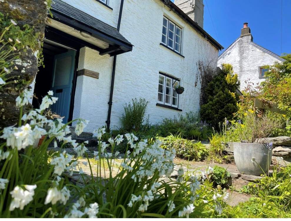 Belle Vue Cottage is picturesque all year round.