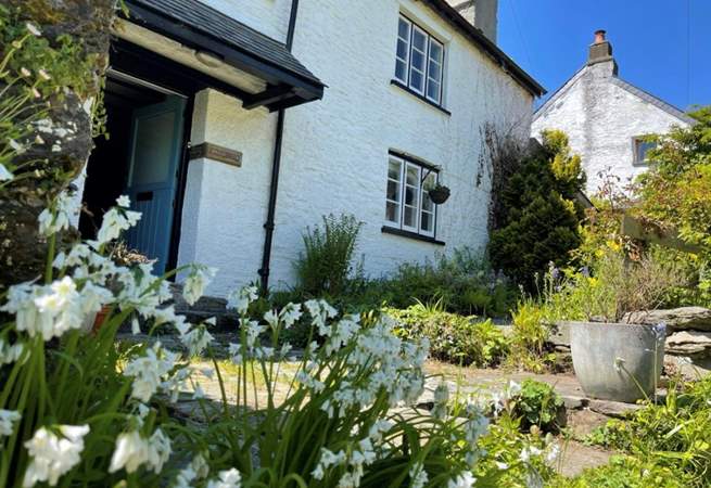 Belle Vue Cottage is picturesque all year round.