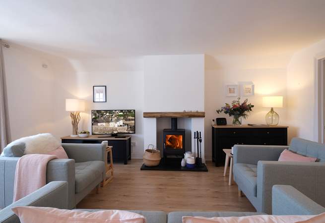 The wood-burning stove will keep you toasty in winter (available from October to March).