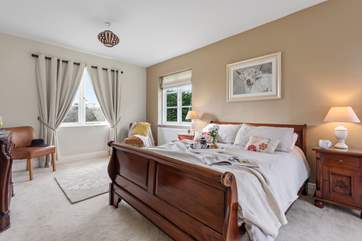 Beautiful furnishings welcome you.