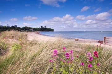 A perfect spot for a Yarmouth beach picnic.