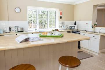 The breakfast-bar is the perfect sociable area.