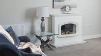 Flick the switch and the electric fire provides a glorious warmth and a fabulous glow to enhance the cosy mood of this cottage.