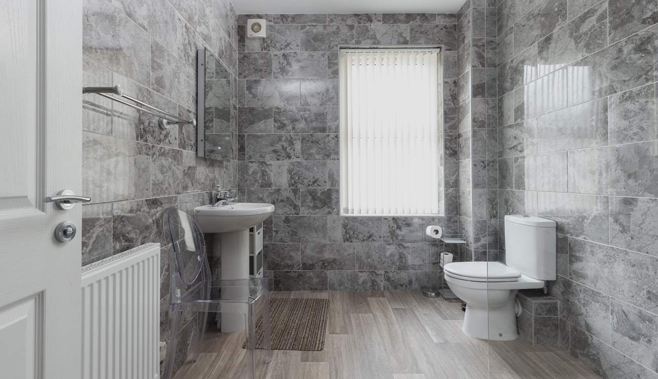 The family shower-room on the first floor.