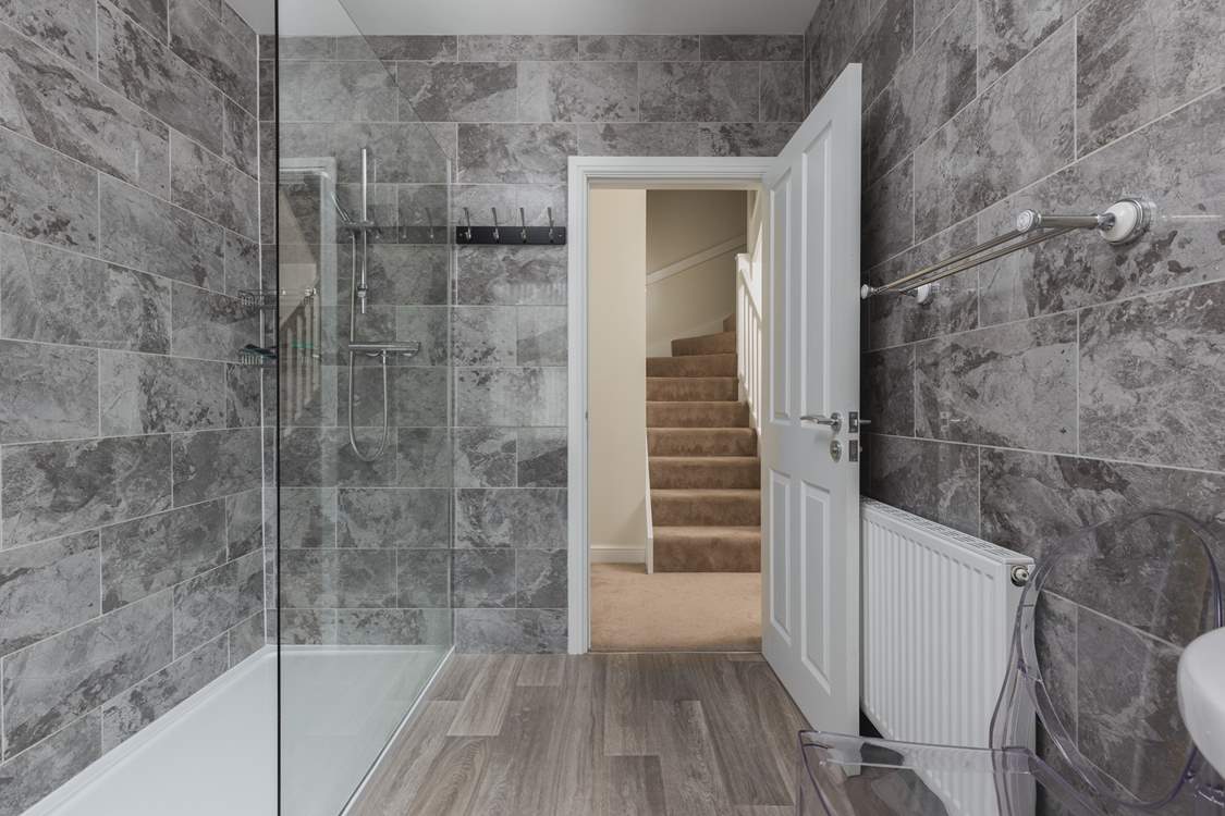 The shower-room on the first floor.