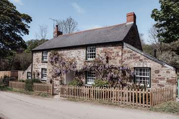 The Homestead is located on a side road in the hamlet of Trerice.