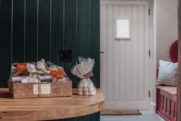 The wonderful hamper that awaits you, full of local goodies.