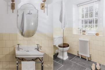 The super handy downstairs shower-room.