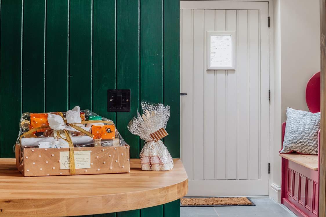 The wonderful hamper that awaits you, full of local goodies.