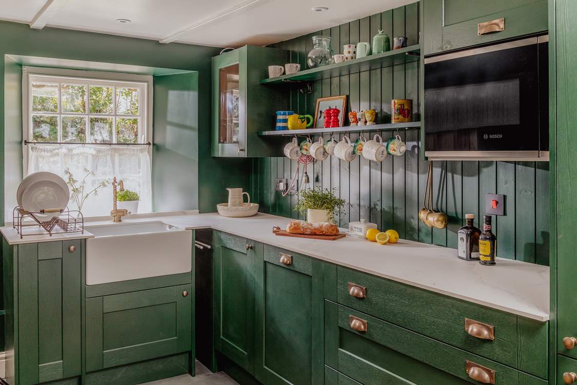 The kitchen is very well-equipped.
