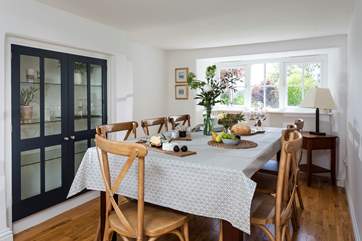 Sit together in the dining-room to enjoy a wonderful meal together.