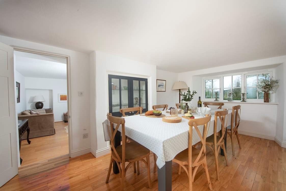 Pull up a pew at the dining-table and enjoy holiday meals together.