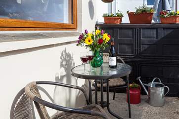 Outside, the patio-area provides the ideal spot to enjoy a morning coffee or perhaps an al fresco meal?