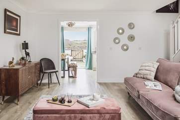 The dreamy sitting-room.