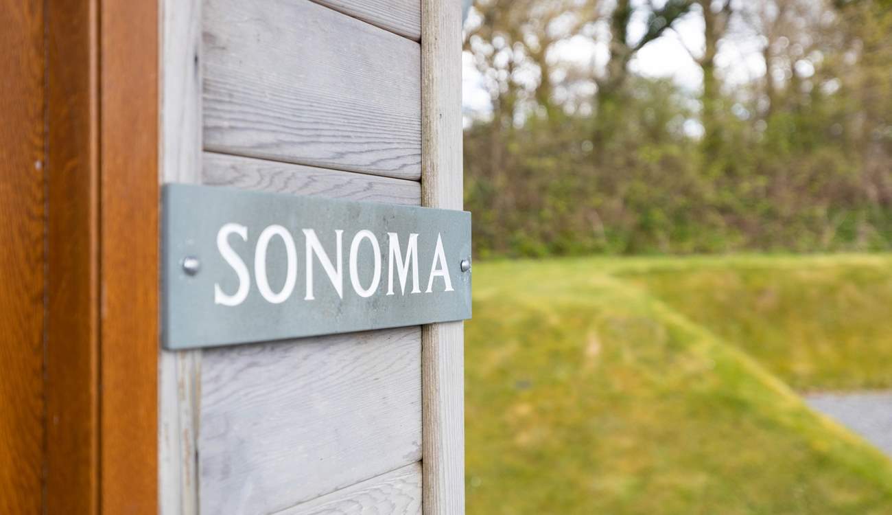 A lodge that will welcome you and delight you with the views.