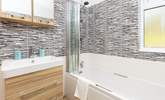 The main bathroom. - Thumbnail Image