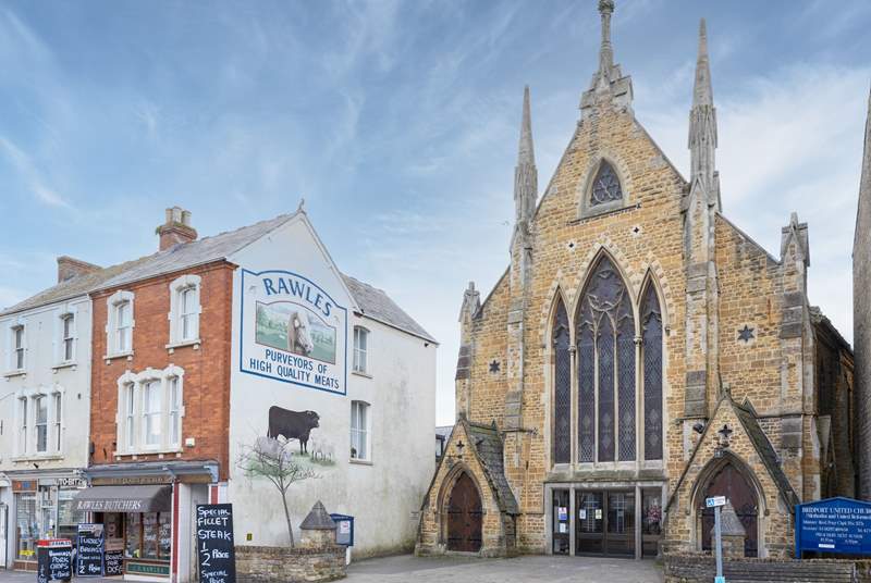 Nearby Bridport has an array of independent shops and a twice weekly traditional market.