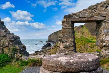 Just a stone's throw away is the enchanting cove of Aber Draw.