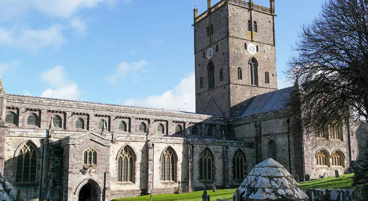 Do visit the magnificent St. David's cathedral. 