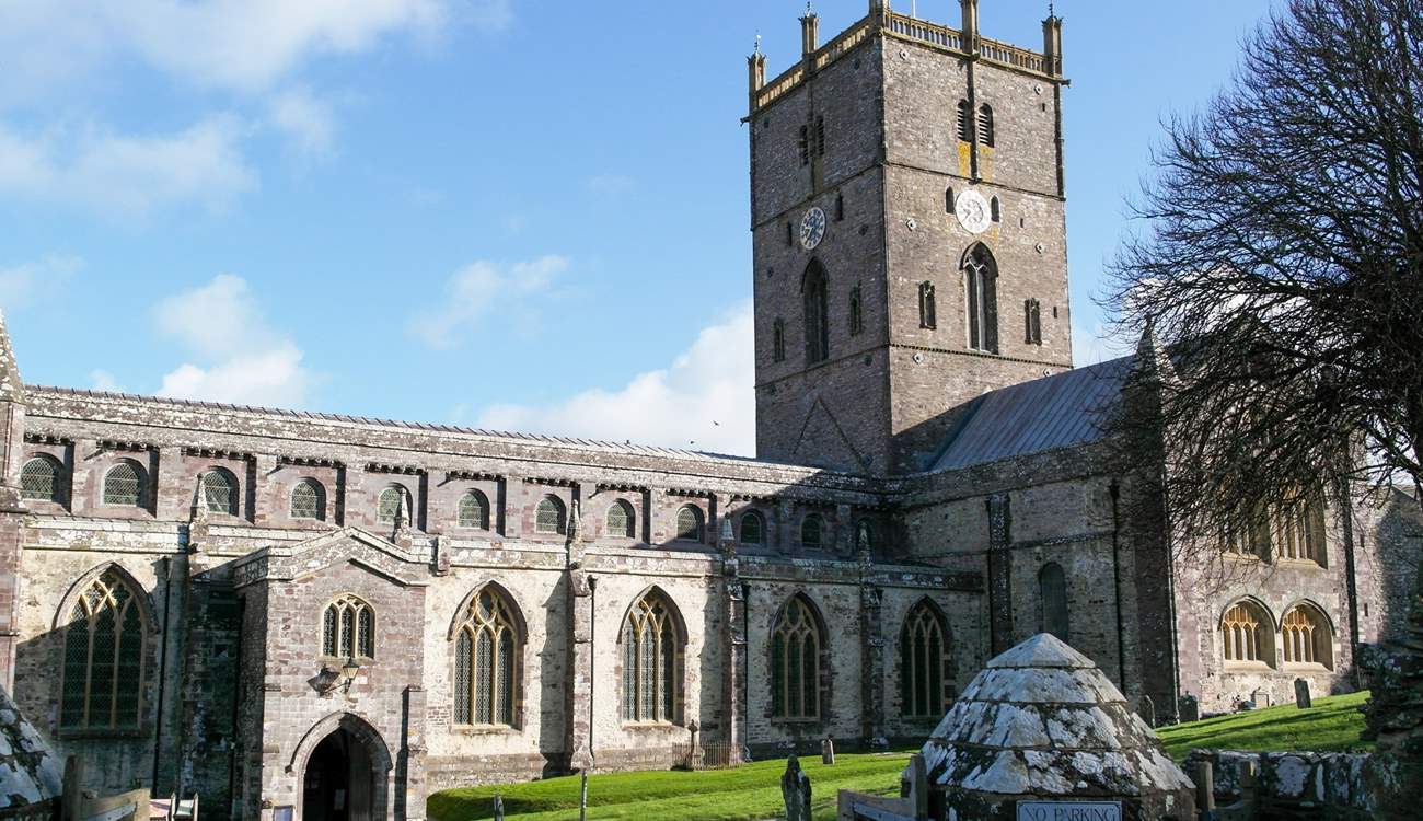 Do visit the magnificent St. David's cathedral. 