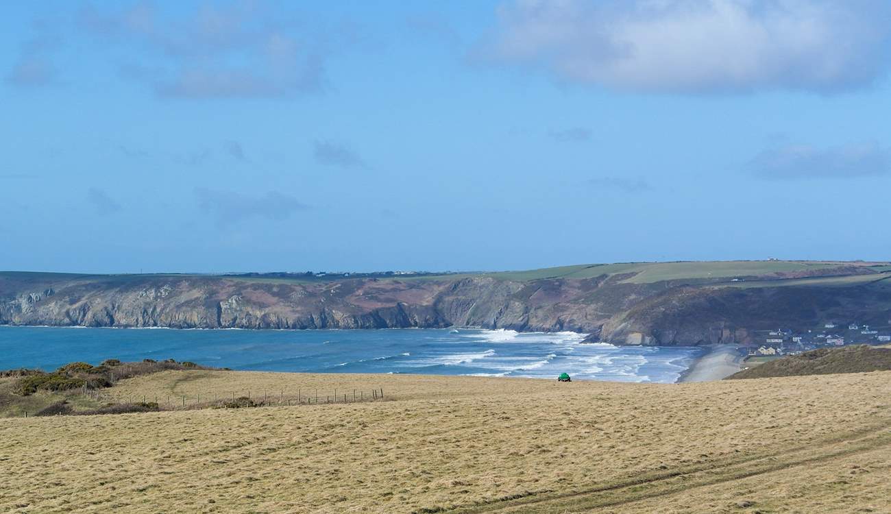 Glorious Newgale Beach, with almost 2 miles of never-ending golden sands, high pebble bank and most days, exhilarating waves. Ideal for kite surfers and surfers, whilst children love the sandy beach.