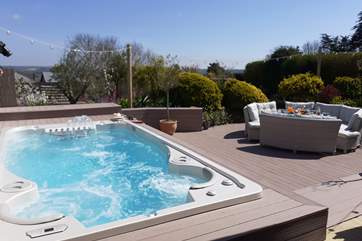 Welcome to Treveryan House and this rather special garden!