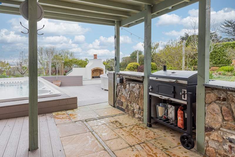The charcoal barbecue will allow you to cook up a storm whilst you watch the children play.