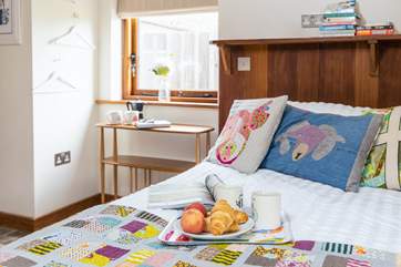 Breakfast in bed anyone?