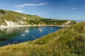 Lulworth Cove is simply spectacular and within walking distance of this pretty cottage.