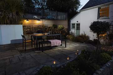 Wonderful al fresco nights await you at Dale Cottage.