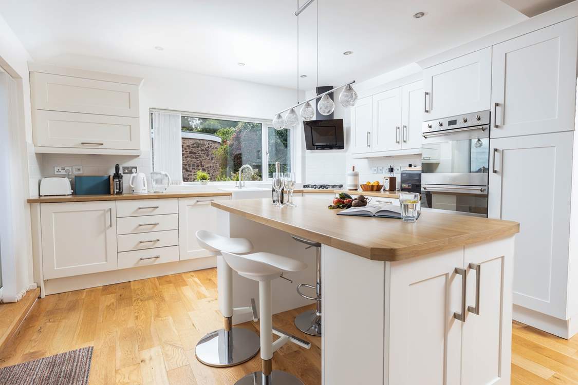 The kitchen has everything you need for a holiday feast.