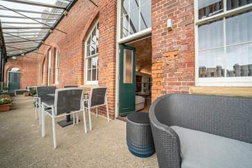 The first floor opens up onto the inner balcony which is linked with the surrounding properties.