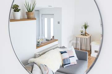 The cosy dining-area.