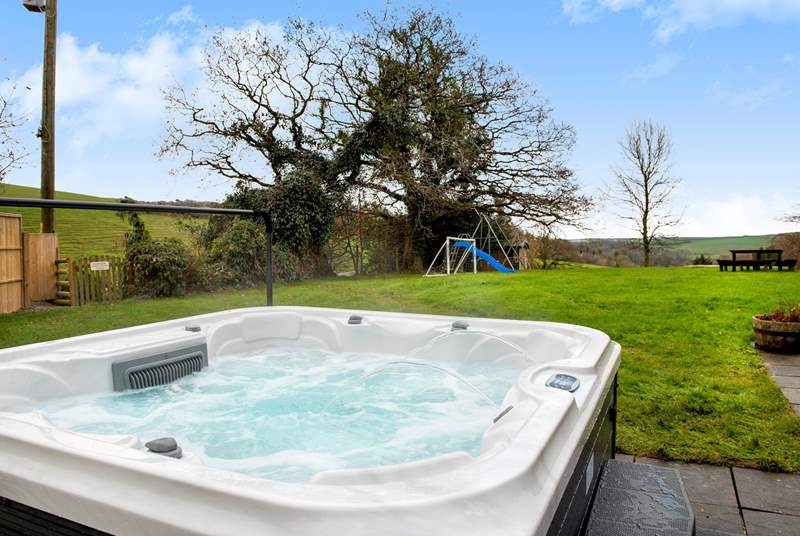 A lovely bubbling hot tub for you to enjoy!