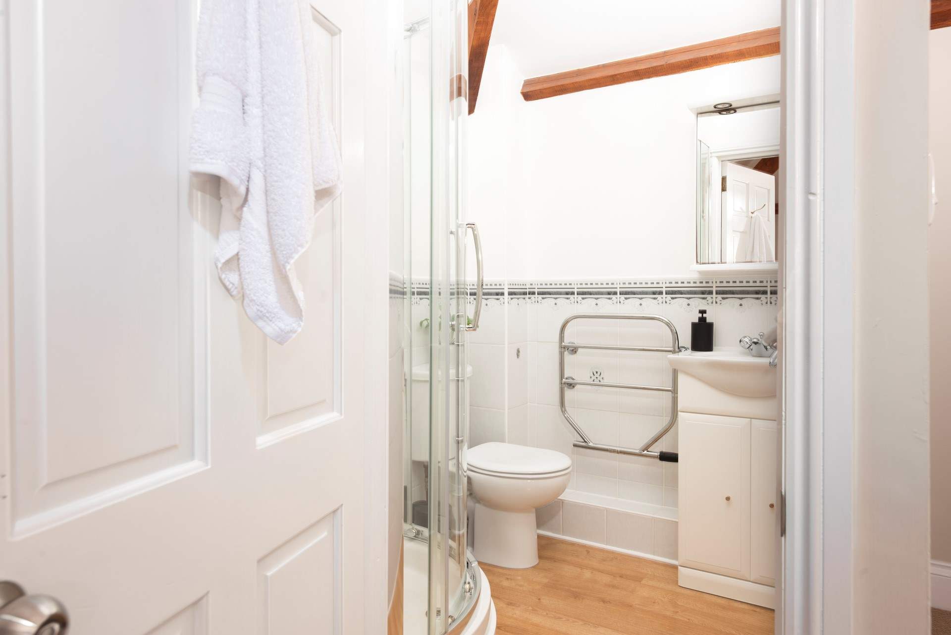 Two bedrooms boast ensuite shower rooms.