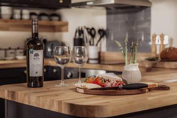 If you don't fancy cooking then head over to Hole Foods Deli overlooking the harbour.