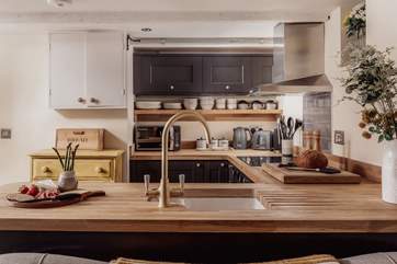 What a fabulous kitchen with all the equipment needed to cook up a feast.