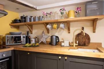The kitchen area is supplied with all you will need for your holiday.