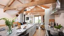 The no expense spared kitchen will certainly not disappoint.