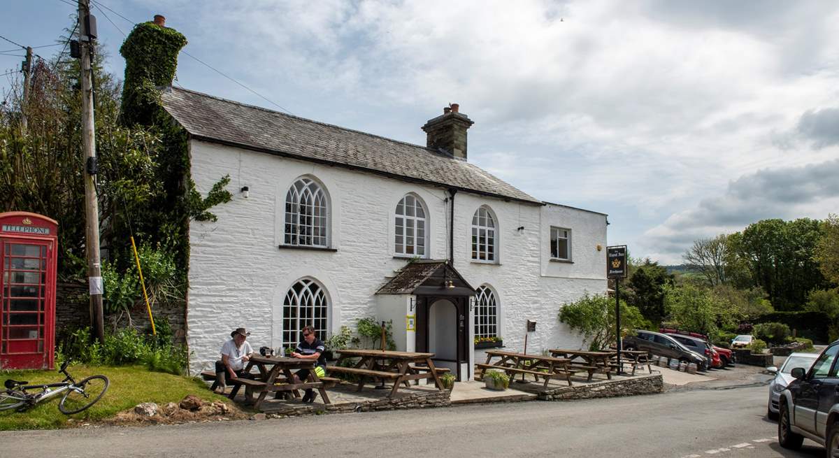 The Royal Inn at Horsebridge is popular with locals and visitors alike.